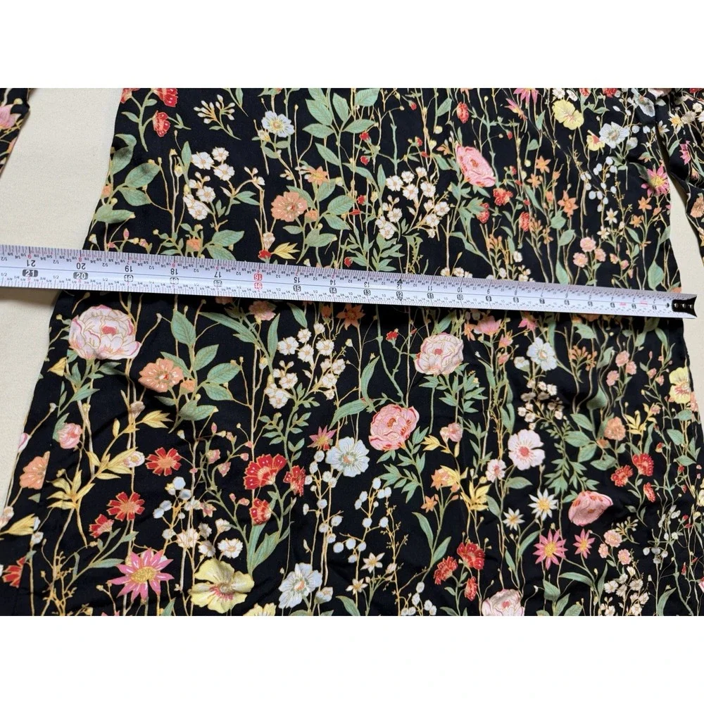 LOFT medium button